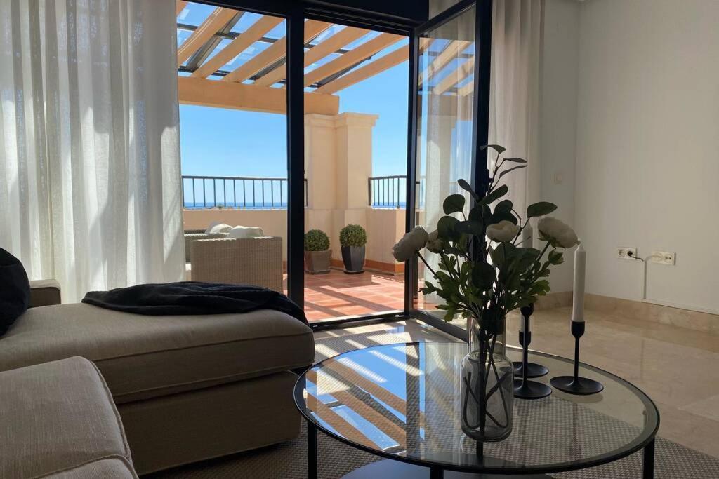 Penthouse With Sea Views In Marbella Apartment ภายนอก รูปภาพ